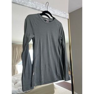 Icebreaker merino wool base layer